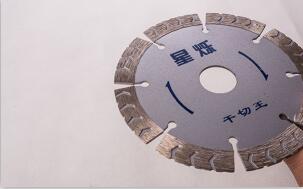 中國(guó)及歐洲金剛石鋸片石材機(jī)械加工工藝比較 中國(guó)及歐洲金剛石鋸片石材機(jī)械加工工藝比較