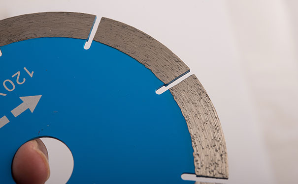 昌利花崗巖鋸片 源于昌利強(qiáng)大的研發(fā)定制能力 昌利花崗巖鋸片 源于昌利強(qiáng)大的研發(fā)定制能力