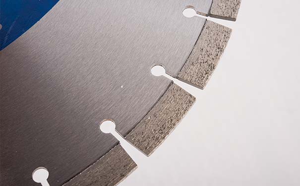 馬路切割機鋸片哪個廠家的鋸片好 性價比高？