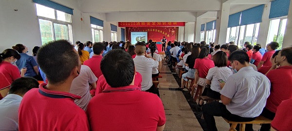 昌利金剛石工具開展“安全生產(chǎn)月”系列活動(dòng) 昌利金剛石工具開展“安全生產(chǎn)月”系列活動(dòng)